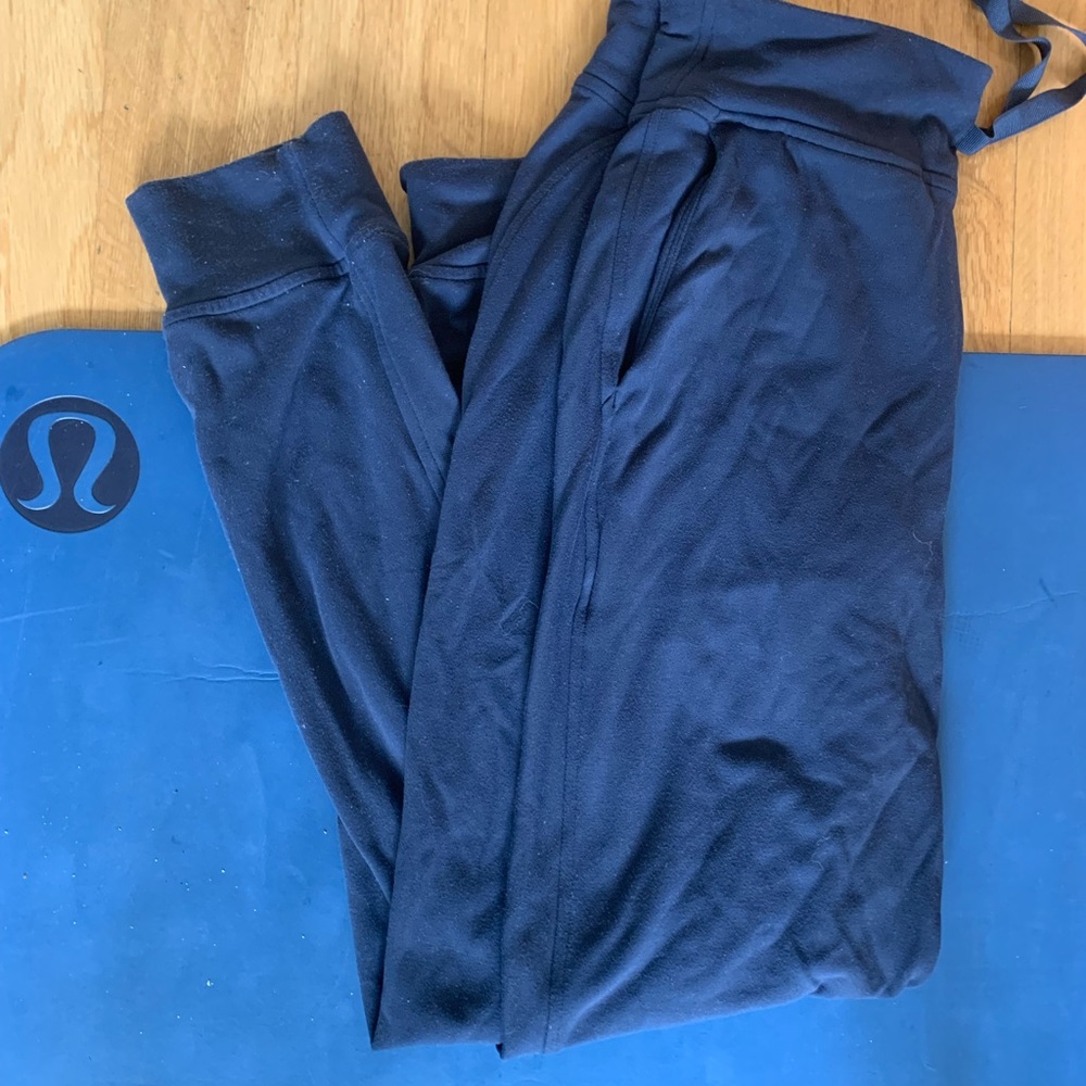Lululemon dark blue joggers